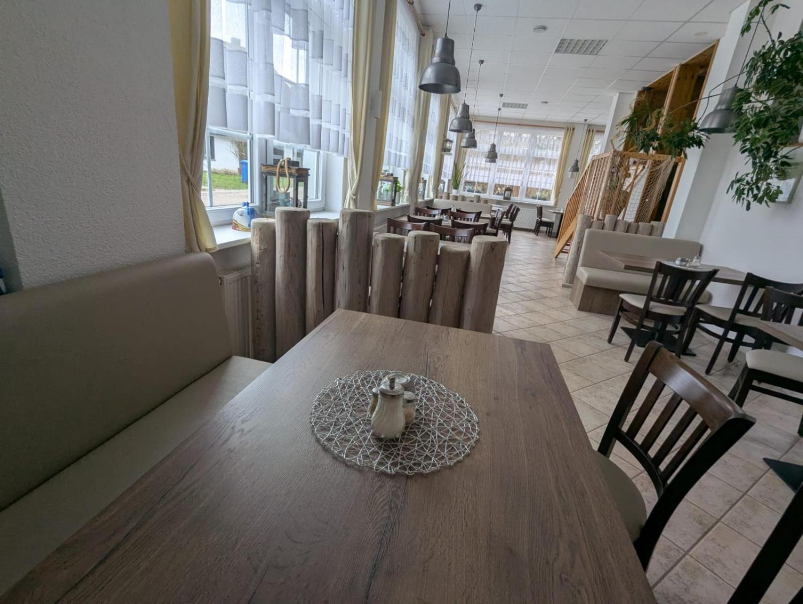 Pension & Restaurant Haus Hiddensee Клостер Екстериор снимка