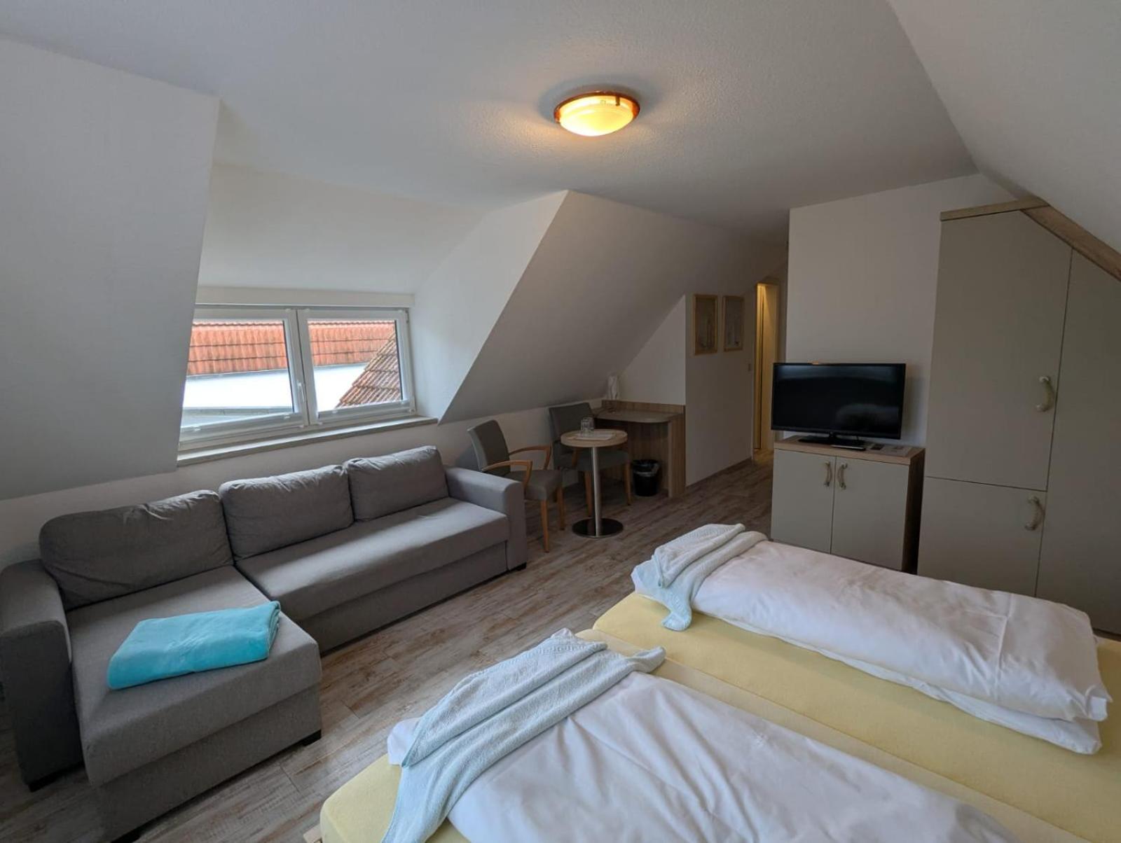 Pension & Restaurant Haus Hiddensee Клостер Екстериор снимка